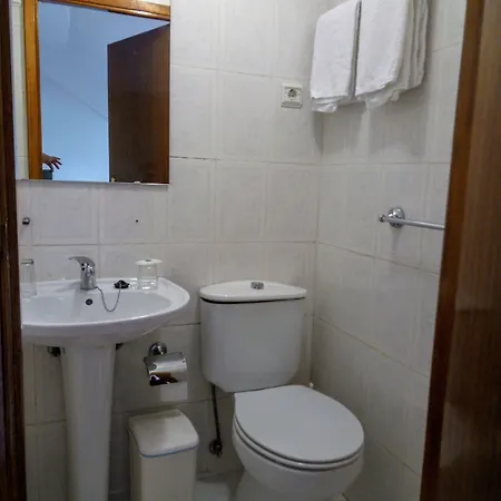 インテルナシオナル ゲストハウス コインブラ