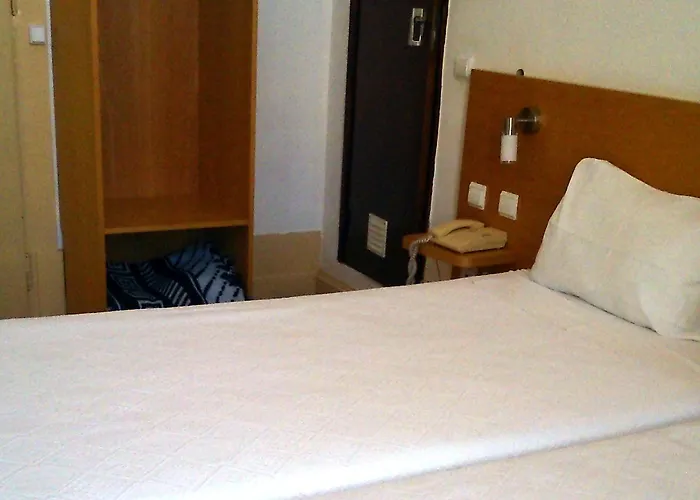 ゲストハウス インテルナシオナル 3*