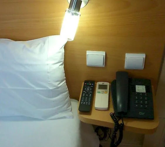 ゲストハウス インテルナシオナル コインブラ